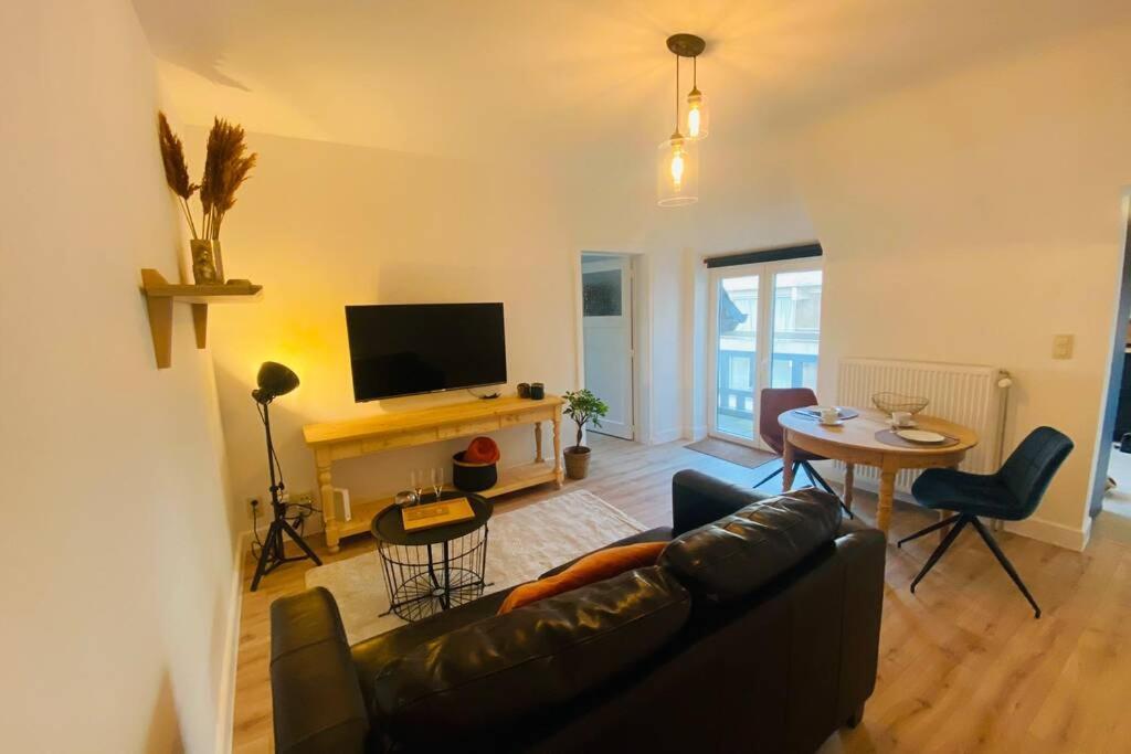 Recently Renovated 150m From The Appartement