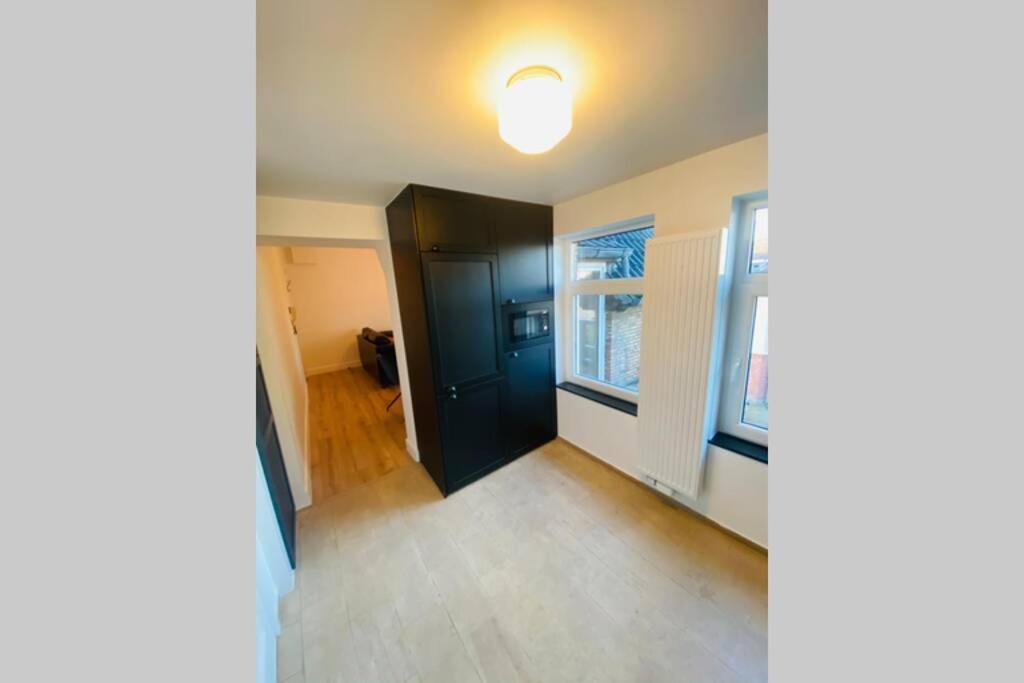 Appartement Recently Renovated 150m From The Le Coq